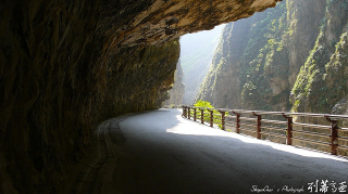 Illustration for article titled These Extraordinary Tunnels Look Like Gateways to Other Worlds